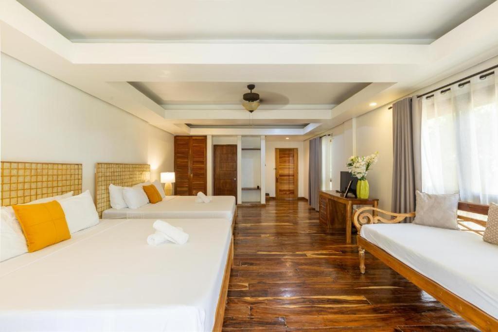 Nabulao Beach Resort Hinoba-an Ngoại thất bức ảnh