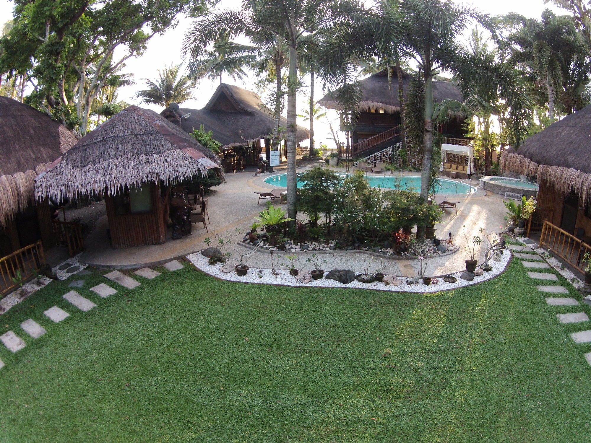 Nabulao Beach Resort Hinoba-an Ngoại thất bức ảnh