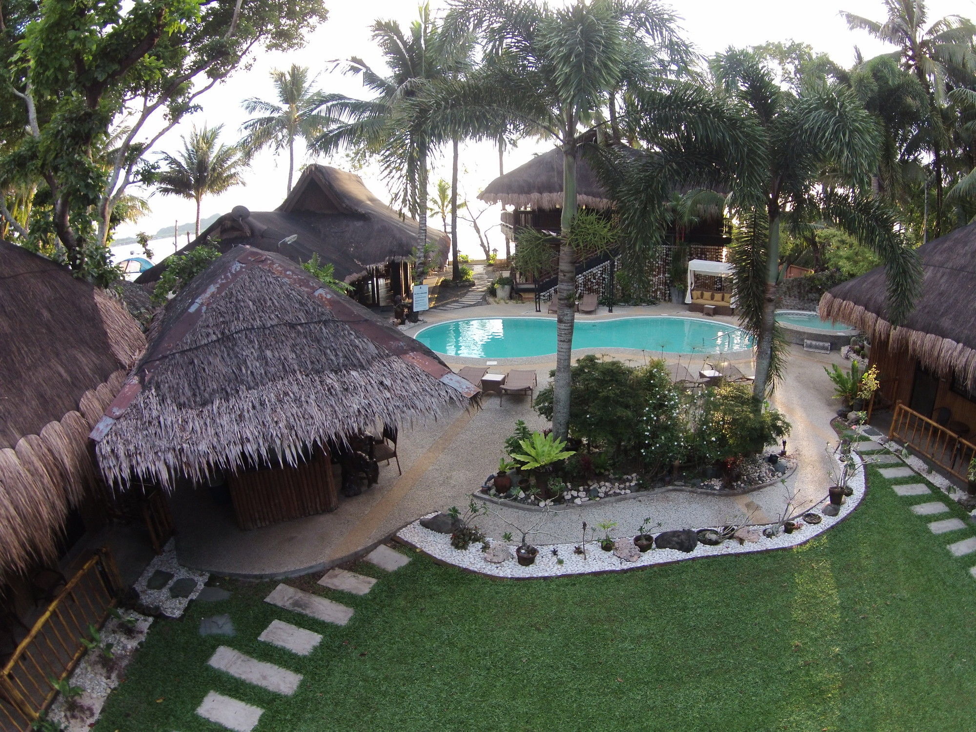 Nabulao Beach Resort Hinoba-an Ngoại thất bức ảnh
