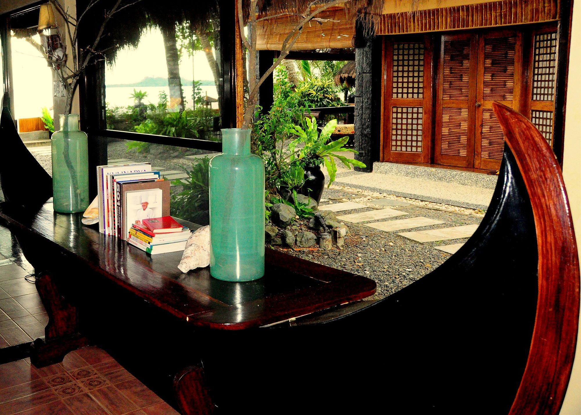 Nabulao Beach Resort Hinoba-an Ngoại thất bức ảnh